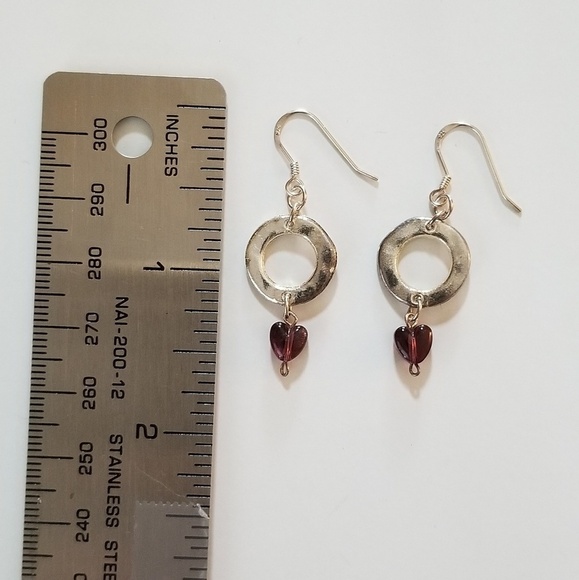 New Sterling Silver Circle w Heart Earrings - Picture 2 of 3